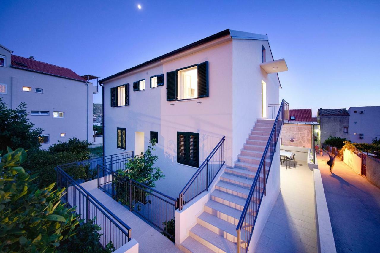 Apartmani Dule 코미자 외부 사진